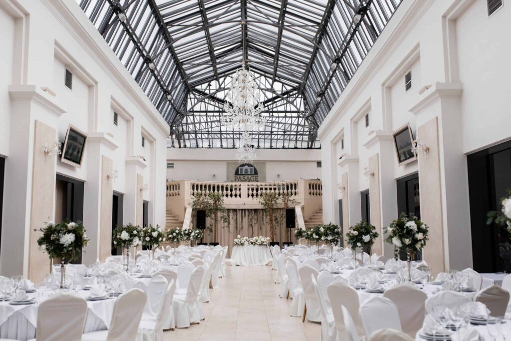 10 Tips for Finding the Perfect Wedding Venue 7 10 Tips for Finding the Perfect Wedding Venue 6